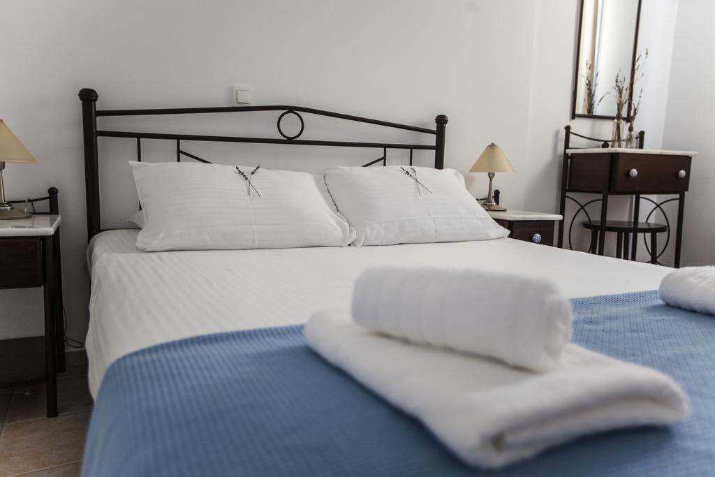 Astarti Apartments Livadi  Стая снимка